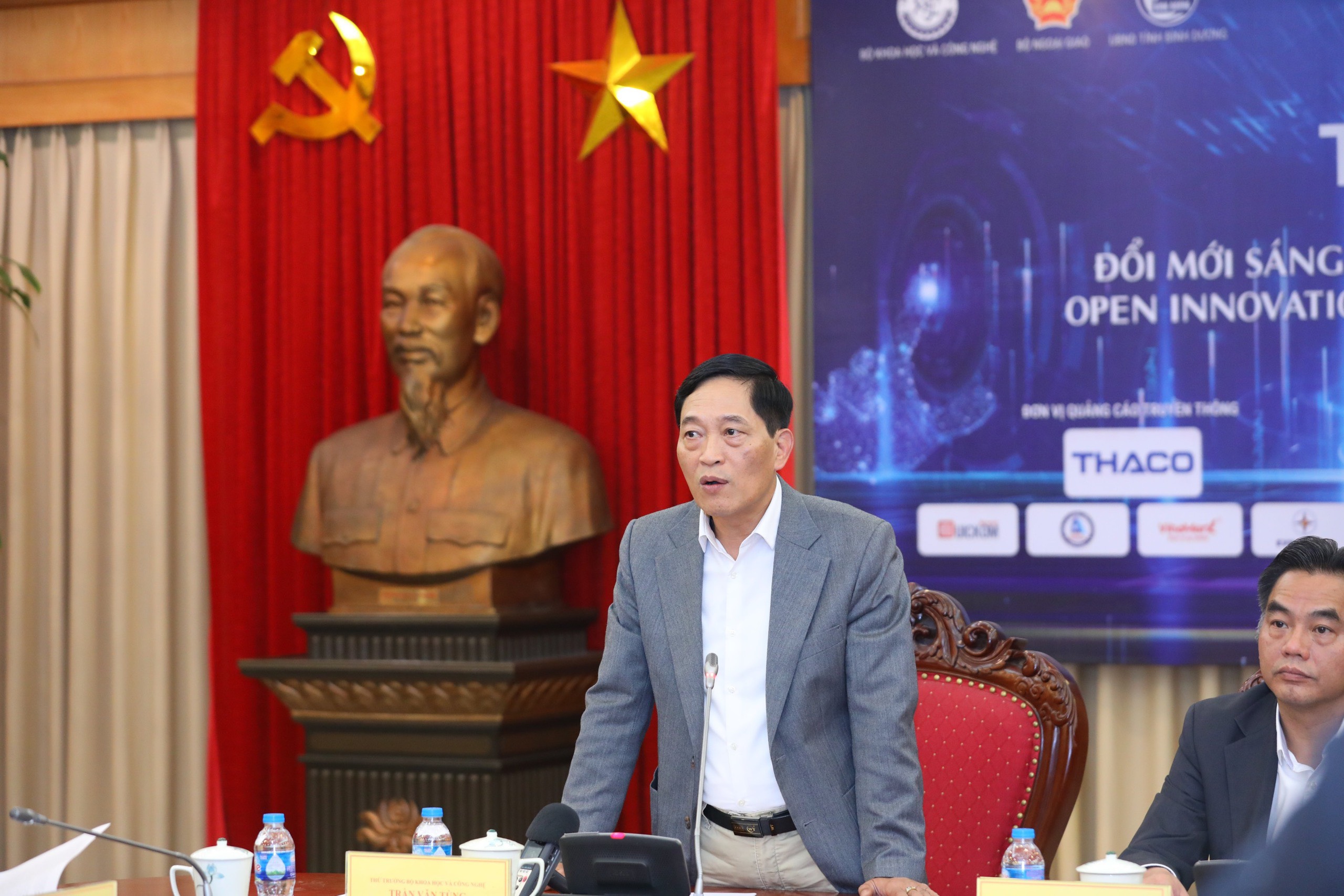 Thứ trưởng Bộ KH&CN Trần Văn Tùng phát biểu tại buổi họp báo thông tin về Techfest Vietnam 2022 ngày 24-11.